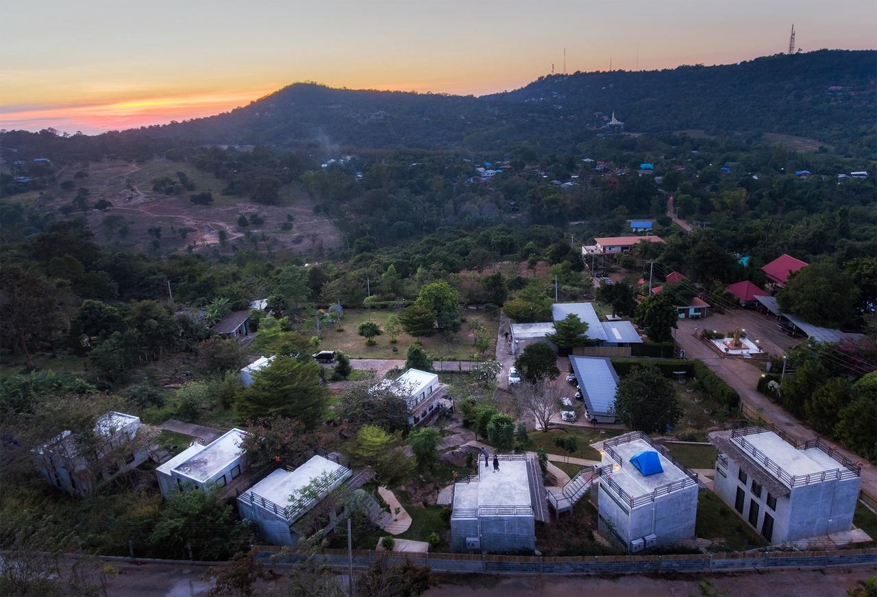 Twelve Oclock Resort Si Khio Exterior foto